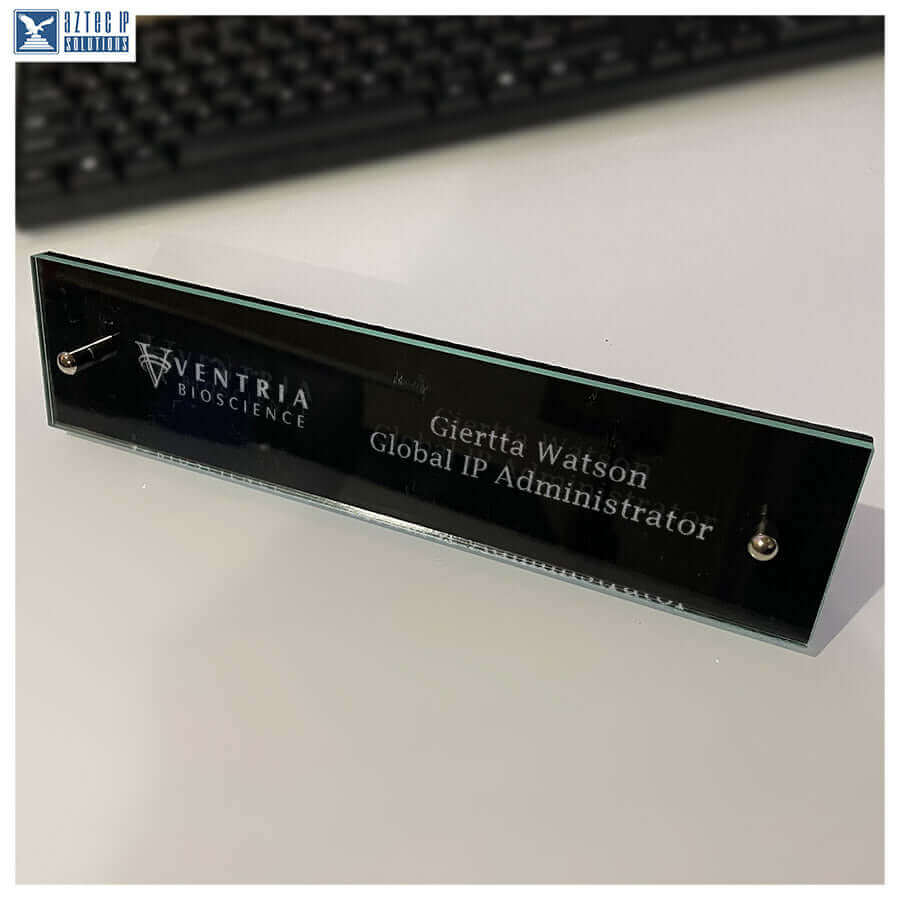 professional desk accessories