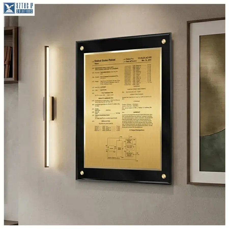 Floating wall plaque
