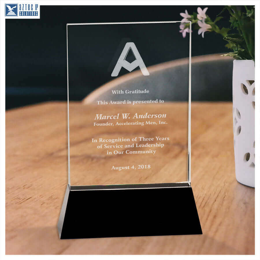 Rectangle Wedge Crystal Black Base