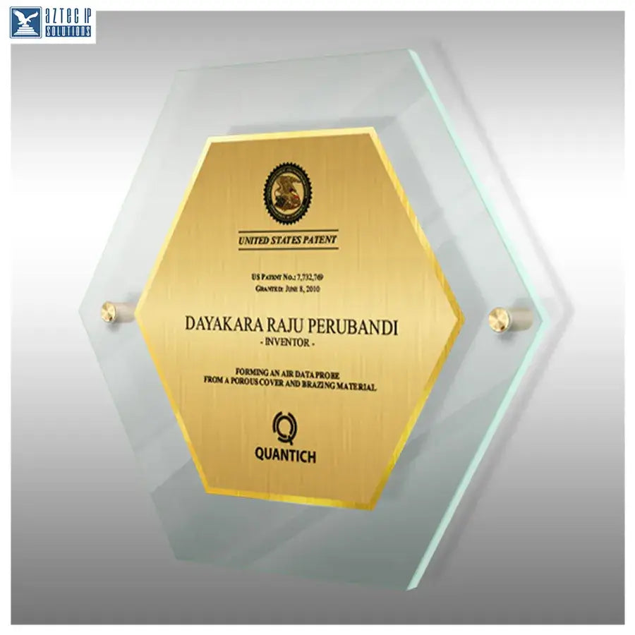 Hexagonal recognition plaque
