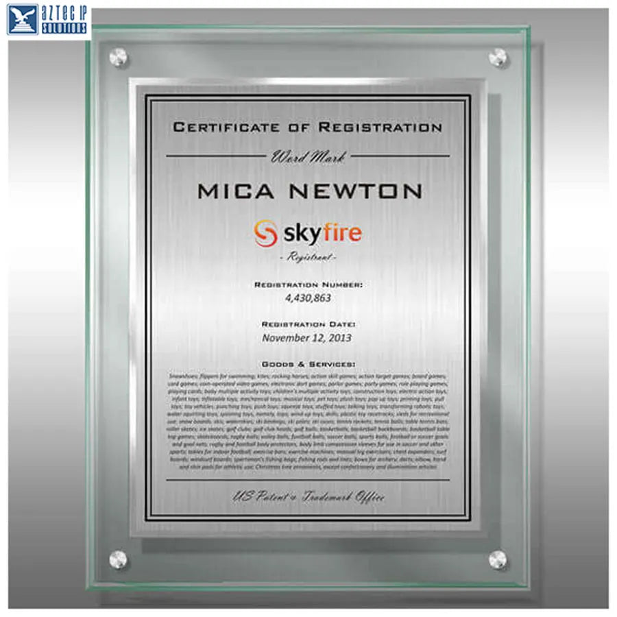 Lucite Trademark displays