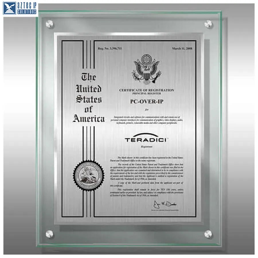 Lucite Trademark displays