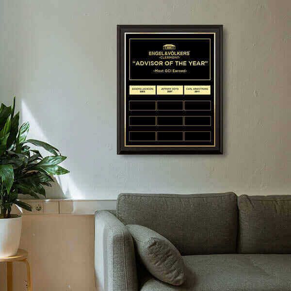 Engel & Volkers Plaque Awards