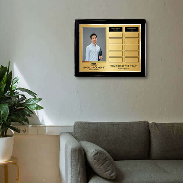 Executive wall award with black finish, gold main plate - wall