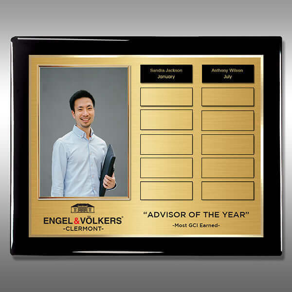 Executive wall award with black finish, gold main plate