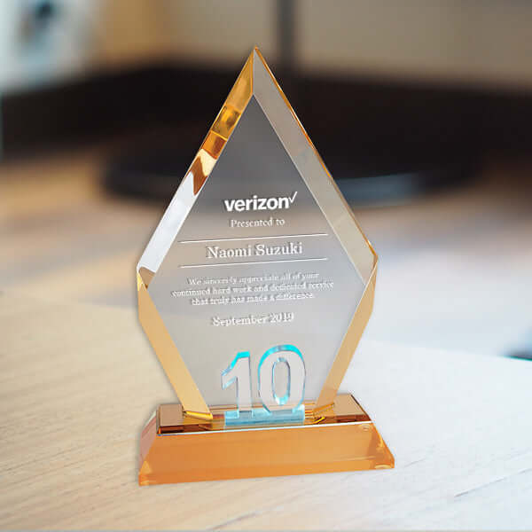 colored mirror base award