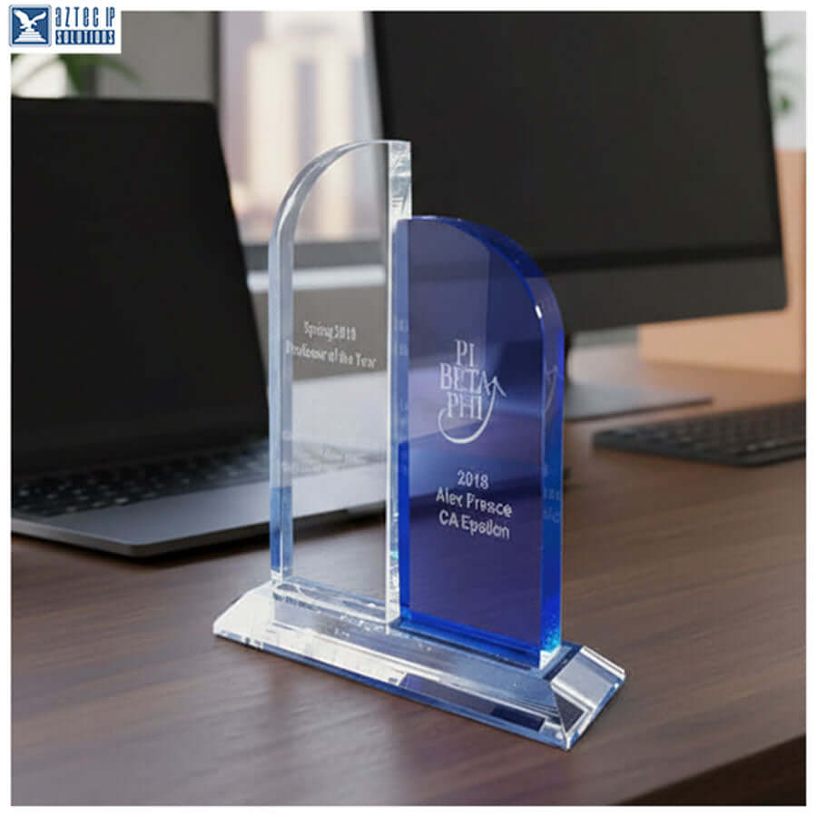 Double arch recognition trophy