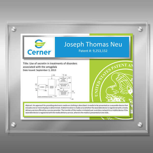 Dual-sided innovation plaque