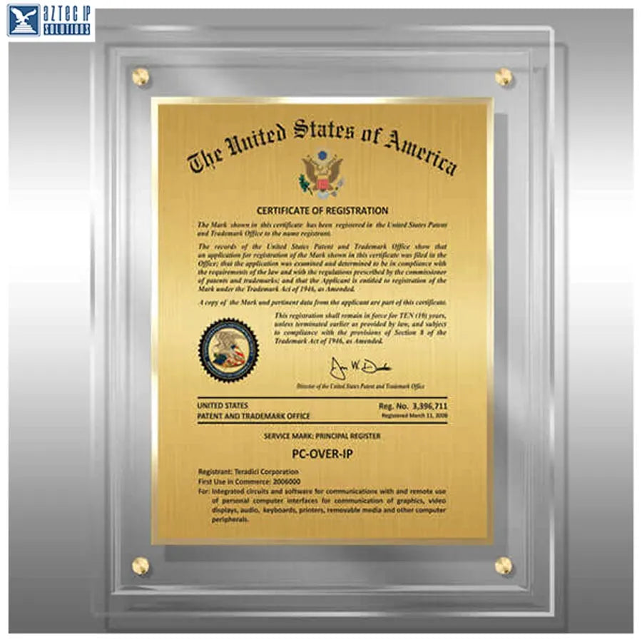 Lucite Trademark displays