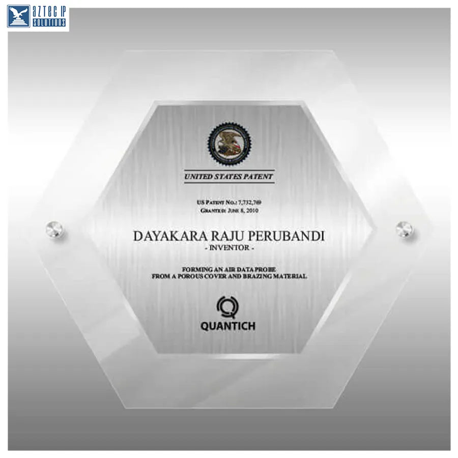 Innovation recognition plaque