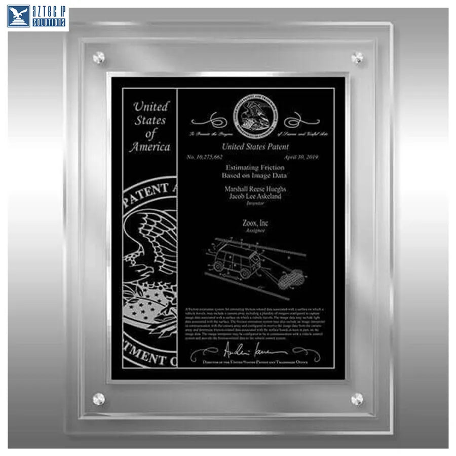 Layout 4 | 10 Millions Patent - Office award display