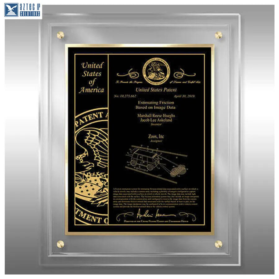 Layout 4 | 10 Millions Patent - Office award display