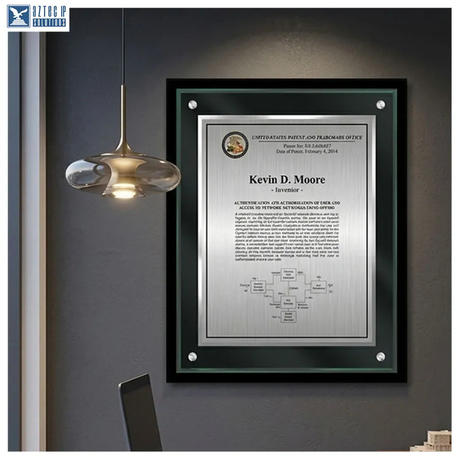 Floating wall plaque